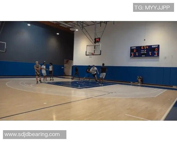 哈德斯联队迎战加迪夫城期待激烈对抗与精彩进球的较量