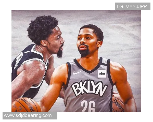 黄蜂与老鹰激战正酣11月26日精彩对决引发球迷热议