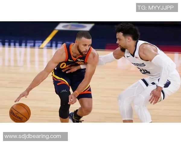 NBA快船与爵士历史对决回顾及两队发展历程分析