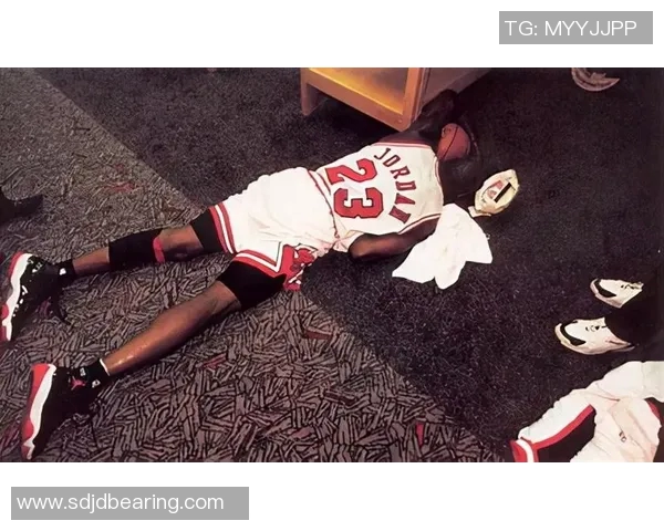 乔丹传奇：从篮球场上的巨星到全球文化偶像的蜕变之路