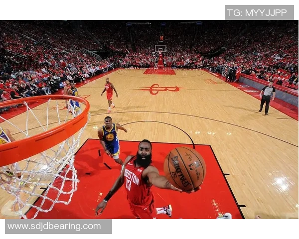 雷霆与奇才激战正酣11月3日精彩对决引发球迷热议